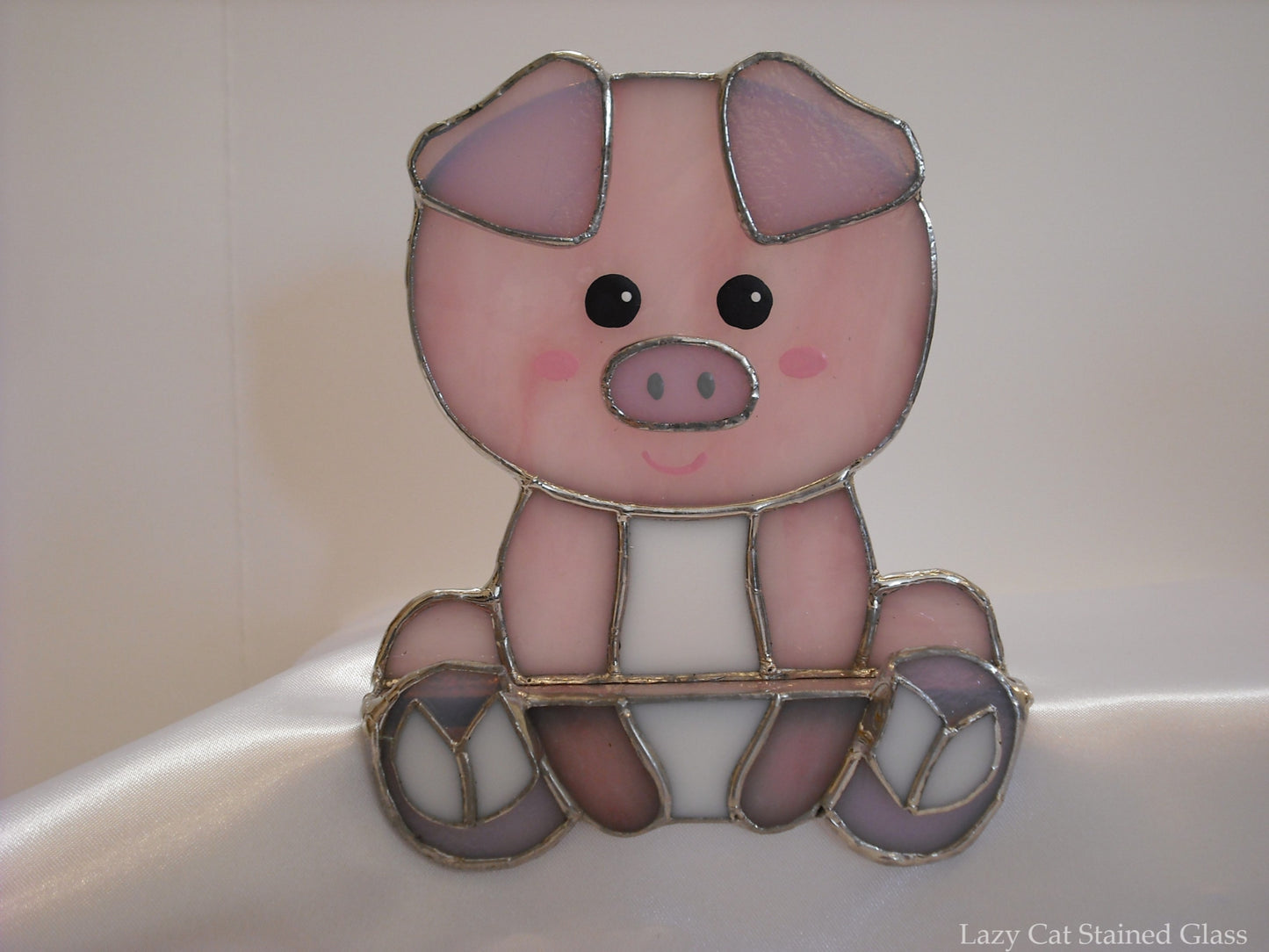 Piggy Shelf Sitter – Stained Glass Animal