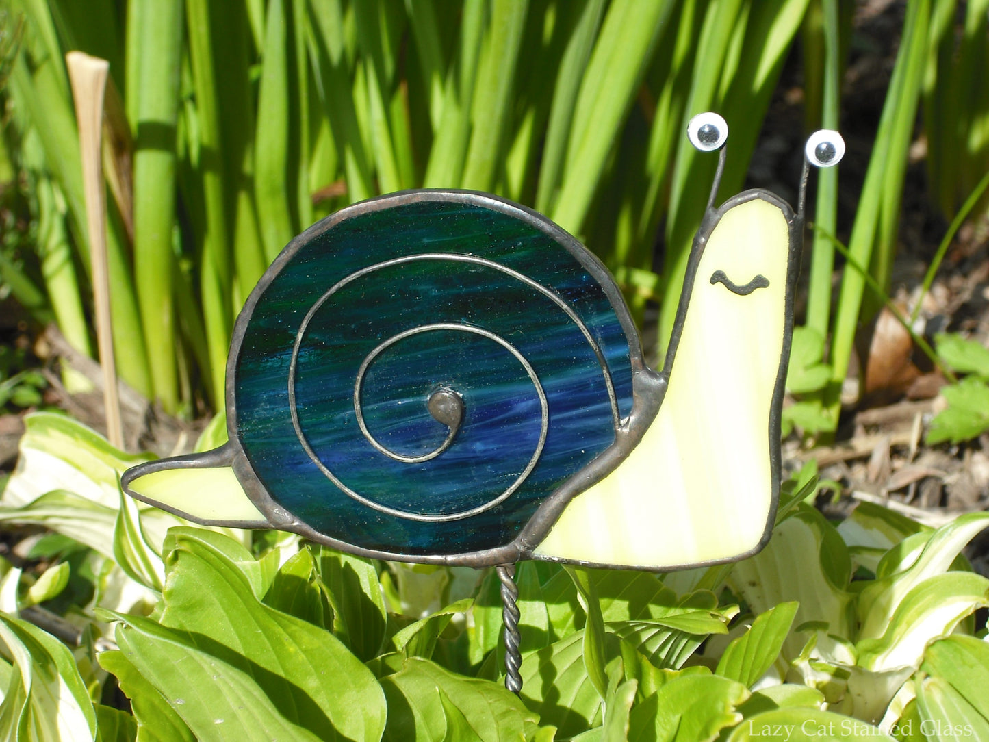 Snail Plant Stake – Stained Glass Garden Accent