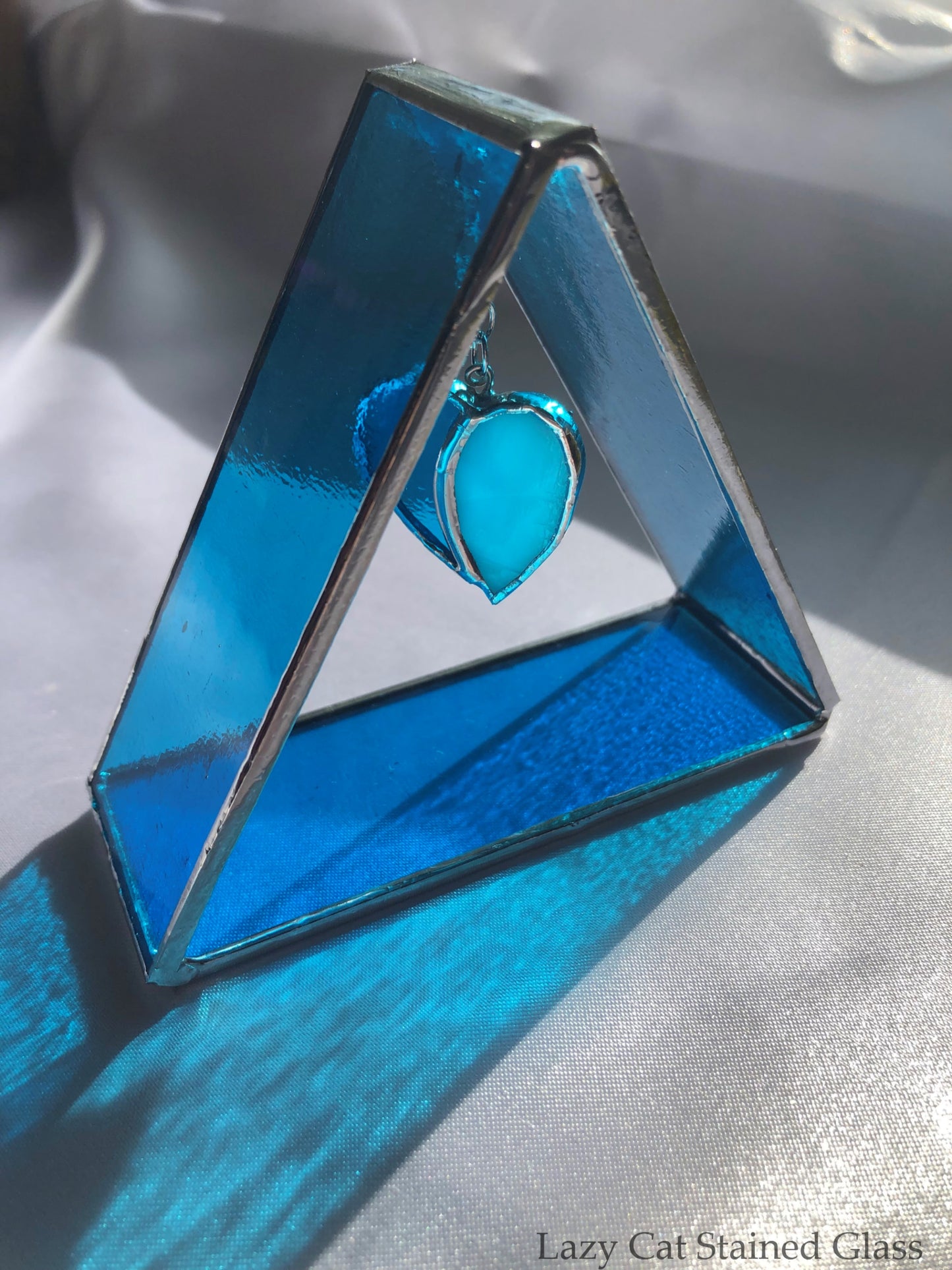 3D Triangle with Pendant – Stained Glass Accent