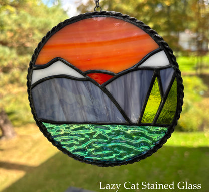 Sunset Over Peaks – Circular Stained Glass Landscape